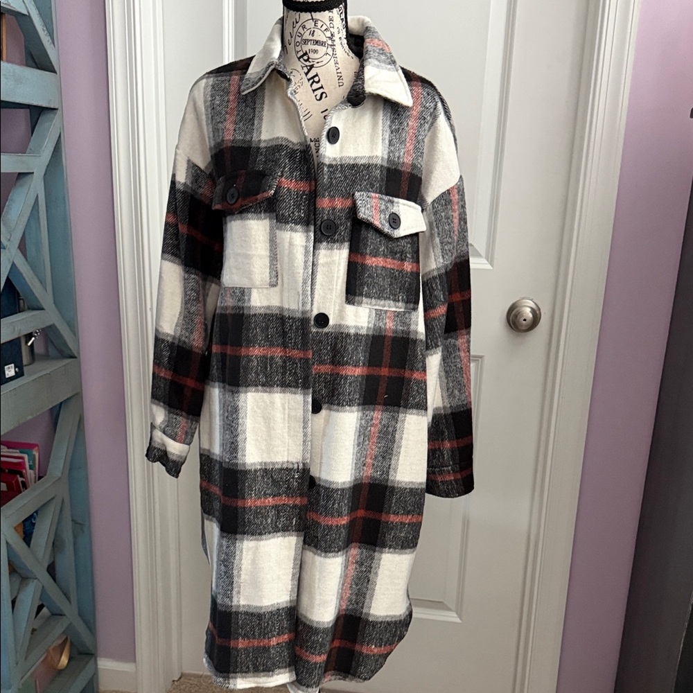 Women's Black and White Plaid Utility Jacket
